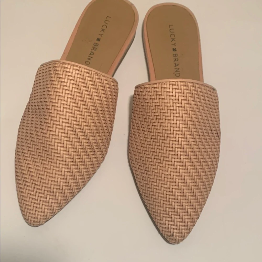 Classic Lucky Brand Bradell Woven Mules 7.5 - Picture 1 of 8